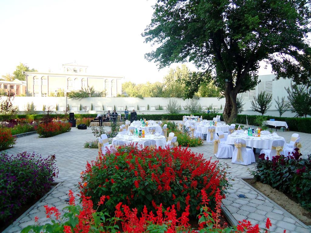 Dushanbe Serena Hotel Eksteriør billede