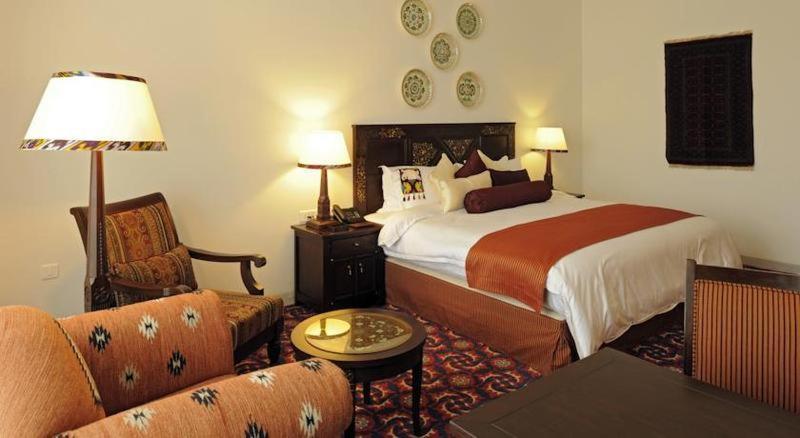 Dushanbe Serena Hotel Værelse billede