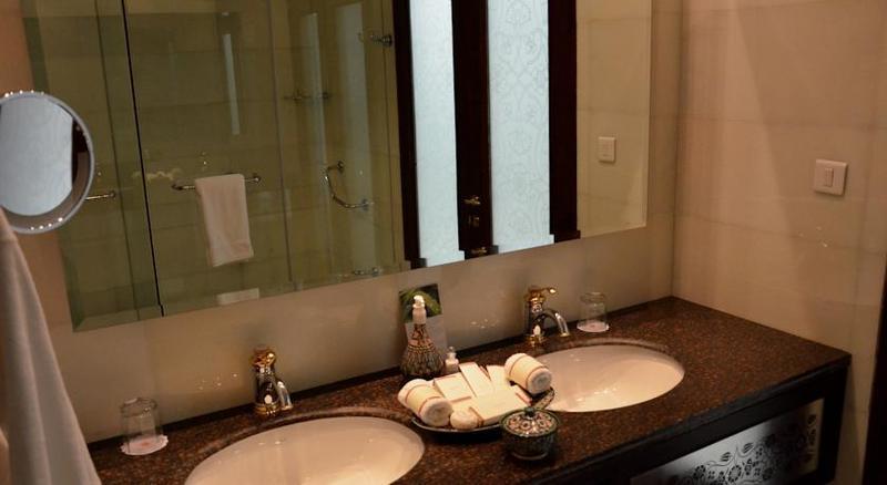 Dushanbe Serena Hotel Eksteriør billede