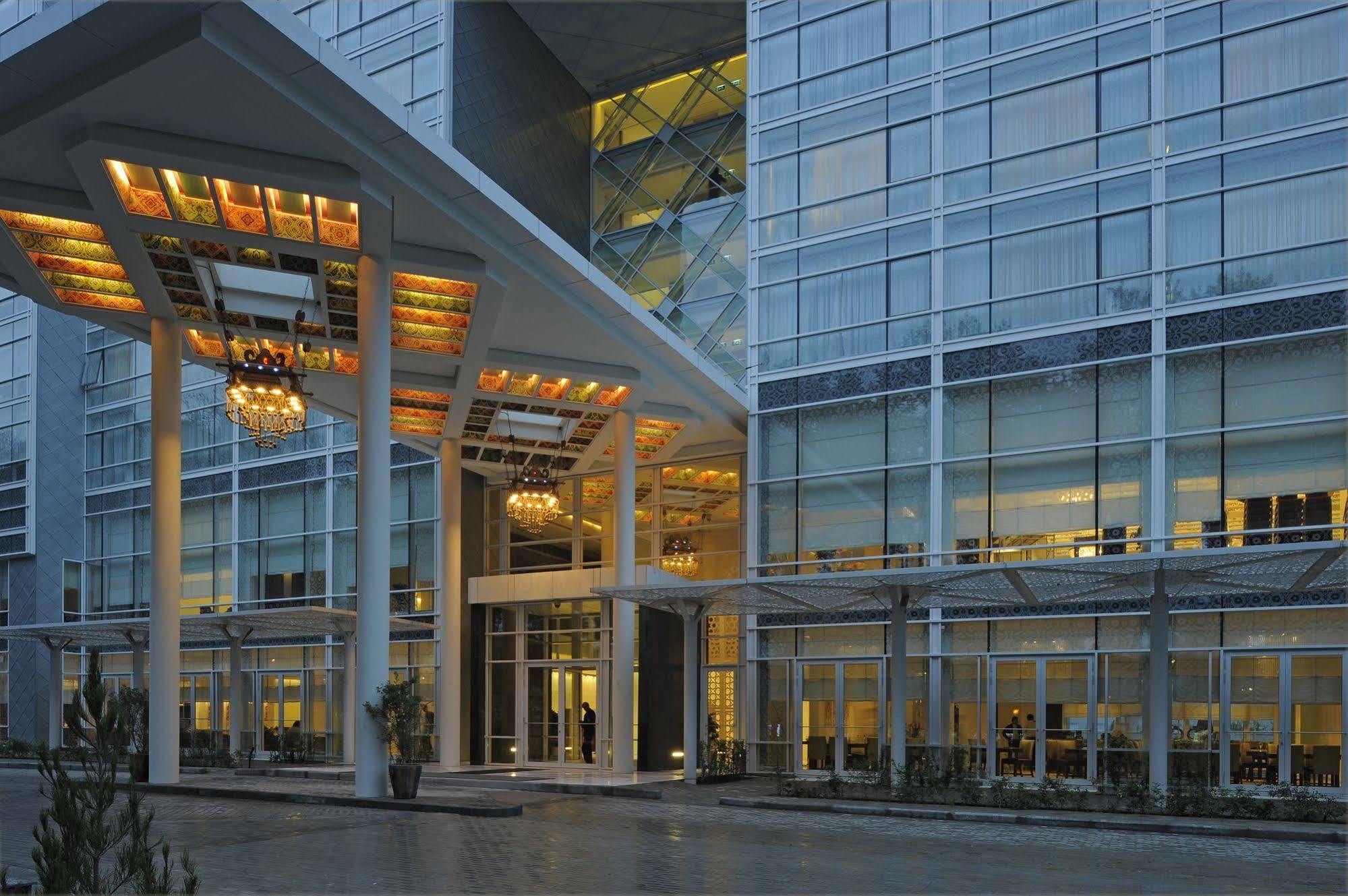 Dushanbe Serena Hotel Eksteriør billede