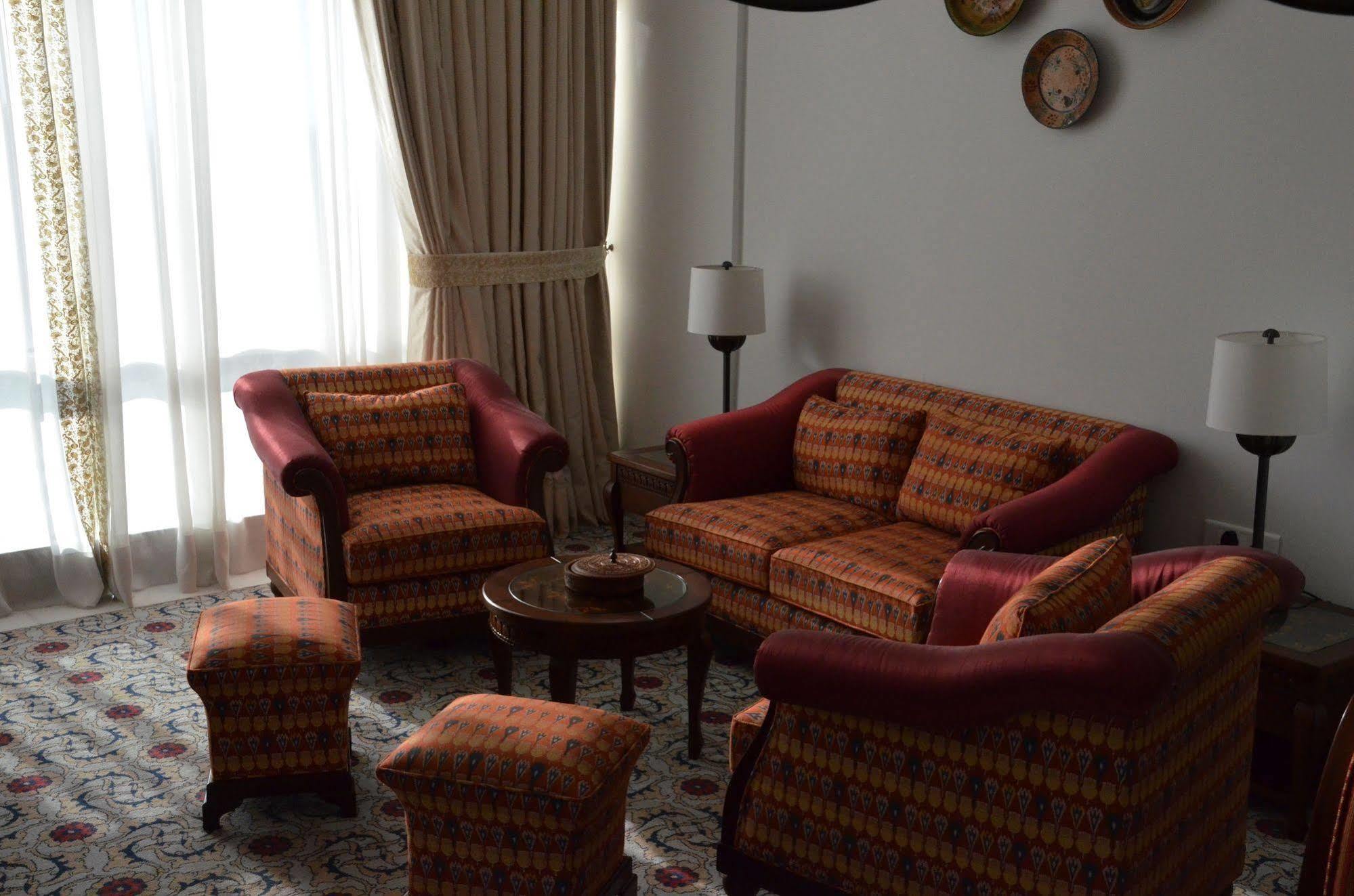 Dushanbe Serena Hotel Eksteriør billede